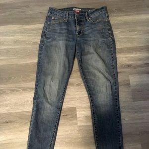 Women’s jeans